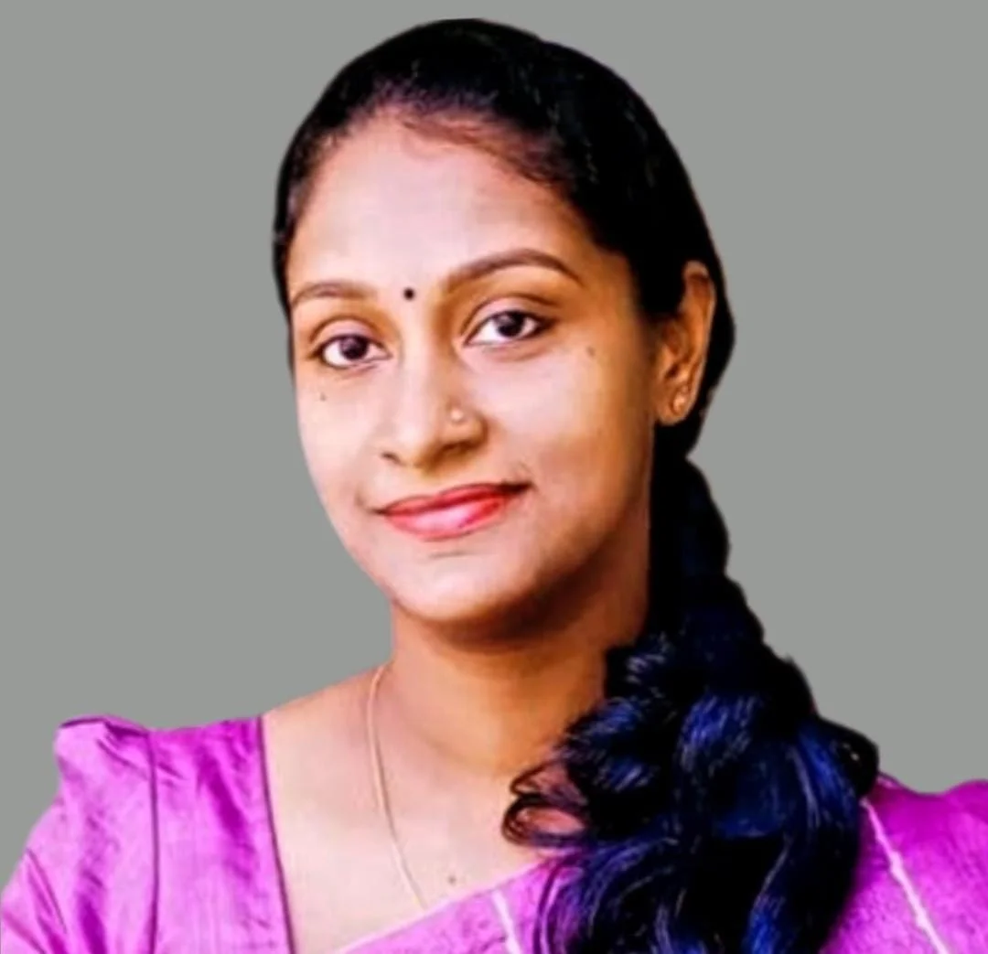 Ria Thomas